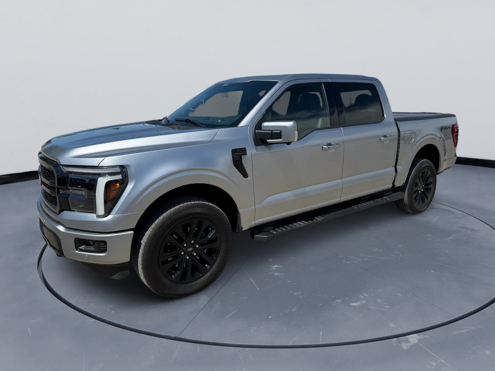 2025 Ford F-150 LARIAT in Silver — front three-quarter view